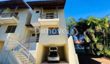 Casa em condomínio fechado com 3 quartos à venda na Avenida Vicente Monteggia, 1669, Cavalhada, Porto Alegre por R$ 500.000