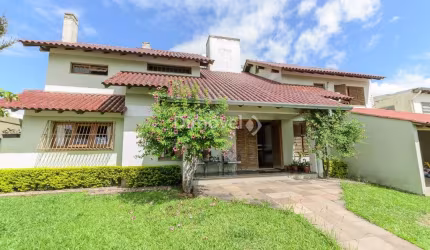 Casa com 3 quartos à venda na Travessa Nova Trento, 354, Tristeza, Porto Alegre por R$ 1.400.000