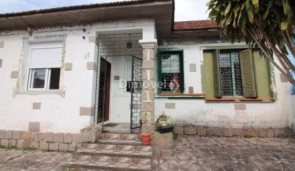 Casa com 3 quartos à venda na Rua Mampituba, 77, Ipanema, Porto Alegre por R$ 400.000