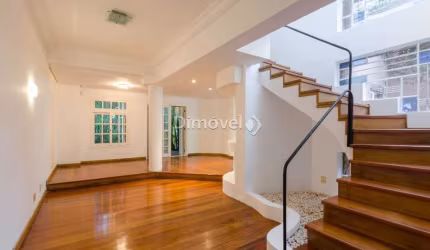 Casa com 3 quartos à venda na Rua dos Guaranis, 154, Espírito Santo, Porto Alegre por R$ 690.000