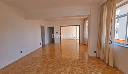 Apartamento com 3 quartos à venda na Rua Vigário José Inácio, 615, Centro Histórico, Porto Alegre por R$ 575.000