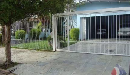 Casa com 3 quartos à venda na Rua Arnaldo Bernardi, 80, Ipanema, Porto Alegre por R$ 798.000