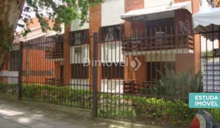 Apartamento com 3 quartos à venda na Rua Doutor Castro de Menezes, 290, Vila Assunção, Porto Alegre por R$ 1.200.000