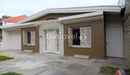 Casa com 3 quartos à venda na Rua Caeté, 1028, Vila Assunção, Porto Alegre por R$ 1.480.000