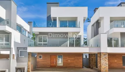 Casa em condomínio fechado com 3 quartos para alugar na Avenida Coronel Marcos, 1239, Pedra Redonda, Porto Alegre por R$ 17.000