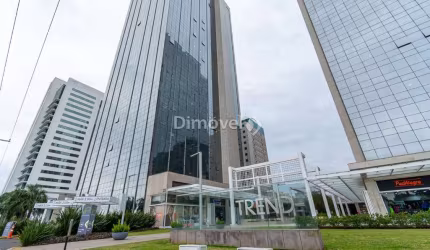 Ponto comercial para alugar na Avenida Ipiranga, 50, Praia de Belas, Porto Alegre por R$ 10.300