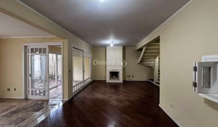 Casa em condomínio fechado com 3 quartos para alugar na Avenida Coronel Marcos, 483, Pedra Redonda, Porto Alegre por R$ 5.000