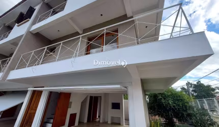 Casa em condomínio fechado com 3 quartos para alugar na Rua Jamil Antônio José, 46, Cristal, Porto Alegre por R$ 3.500