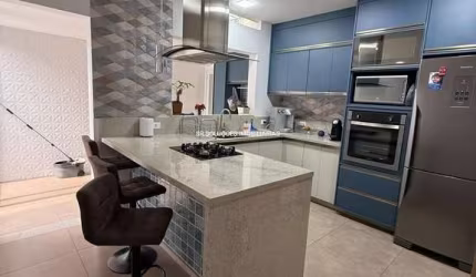 Casa com 3 quartos à venda na Vitório Dinazio, 02, Jardim Tannus, Jundiaí por R$ 1.100.000