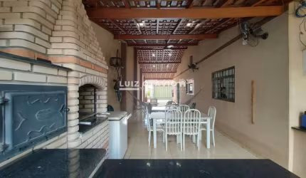 Casa para Venda em Ribeirão Preto, Parque Residencial Cândido Portinari, 3 dormitórios, 2 suítes, 3 banheiros, 5 vagas