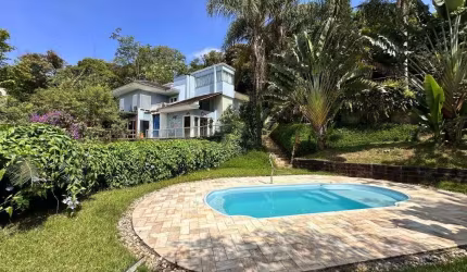 CASA no SÃO MARCOS com 4 quartos para VENDA, 400 m²