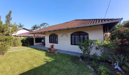 CASA no NOVA BRASÍLIA com 4 quartos para VENDA, 150 m²