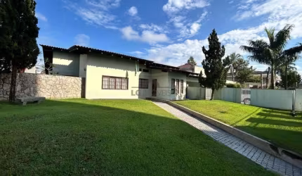 CASA no SANTO ANTÔNIO com 3 quartos para VENDA, 270 m²