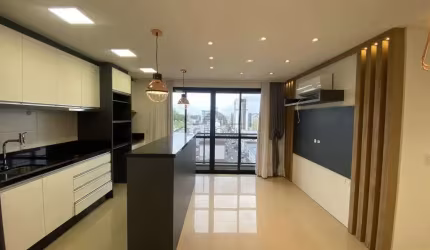 APARTAMENTO no CENTRO com 2 quartos para LOCAÇÃO, 63 m²