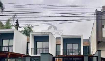 SOBRADO GEMINADO no ANITA GARIBALDI com 3 quartos para VENDA, 130 m²