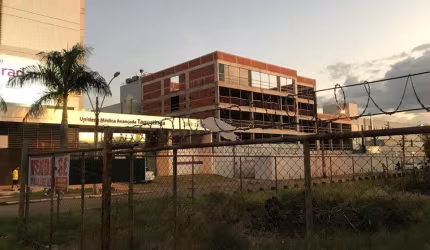 terreno de esquina em TAGUATINGA SUL AO LADO DO SANTA MARTA