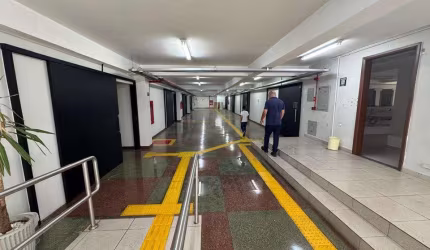 CSD 2 ALUGO PREDIO PISTAO SUL FRENTE AO TAGUATINGA SHOPPING   ?? GRANDE OPORTUNIDADE DE LOCAÇÃO – IMÓVEL COMERCIAL DE ALTO PADRÃO NO PISTÃO SUL – TAGUATINGA SUL  ?? Localização Estratégica | 3.735 m²