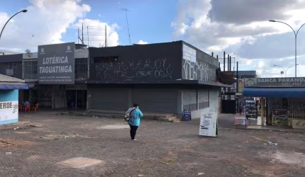 loja com 200 metros mais mezanino terreno de esquina na c 12centro Taguatinga