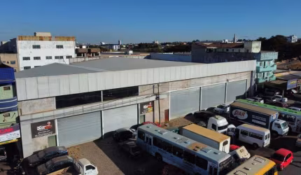 ALUGA-SE GALPÃO NOVO – 1.000 m² – PÉ-DIREITO DUPLO – SETOR H NORTE – BRASÍLIA/DFgalpão com 1.000m pé direito duplo novo setor de oficinas e auto peças