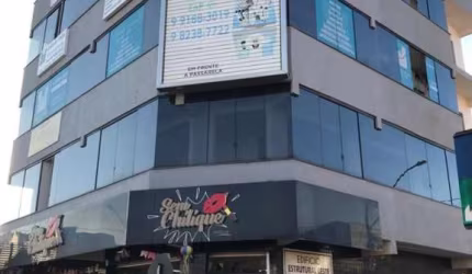 prédio comercial com 4 pavimentos na estrutural próximo a pista com renda ótimo para invetidor vendo venda