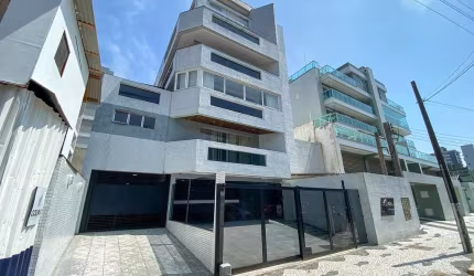 Apartamento em Caiobá  -  Matinhos