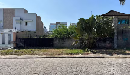 Terreno para investidor em Caiobá  -  Matinhos