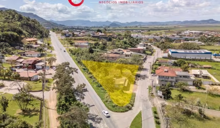 Terreno de Esquina na SC-370 - Bairro São Martinho, 1070,44m²