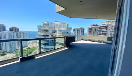 Cobertura Duplex no Condomínio Atlântico Sul, 797 m², Excelente Vista!