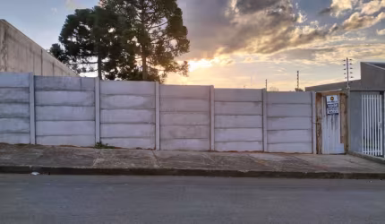 Terreno em excelente localização disponível no Bairro Jardim Carvalho.
