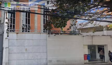 GALPÃO EM 3 PISOS ALUGA BARRA FUNDA COM 3.500 M² (11) 9.5778.1936