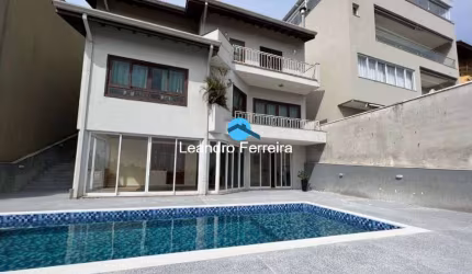 Oportunidade  410m² 4 suítes 6 vagas Mobiliado Porteira Fechada