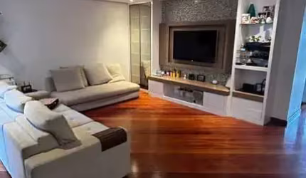 Casa Condomínio Fechado - Chácara dos Pássaros