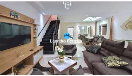 Sobrado com 3 dormitórios ( 2 suítes) 169m² - Nova Petrópolis -SBC