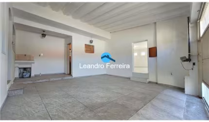 Casa 216m², com edícula e 1 Salão - São Bernardo do campo