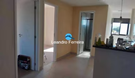Apartamento Condomínio Baixo  - Estuda Permuta Maior