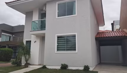 Casa em Condomínio em São José dos Pinhais PR