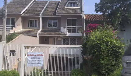 Sobrado com com 408² de area total no Pilarzinho