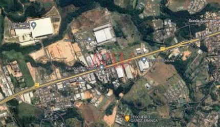 ÁREA INDUSTRIAL NA CIDADE DE CABREÚVA