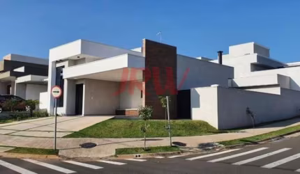 Linda casa Condomínio Mantova - Indaiatuba SP