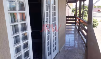 VENDO SOBRADO 3 DORMITÓRIOS COM SALÃO COMERCIAL