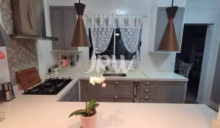 Casa com 2 quartos à venda, 84 m² Em Indaiatuba/SP Casa Sobrado em condomínio no centro da cidade