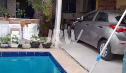CASA A VENDA NO JARDIM DOS SABIÁS NA CIDADE DE INDAIATUBA