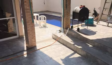 CHACARA COM PISCINA BAIRRO PISTONI