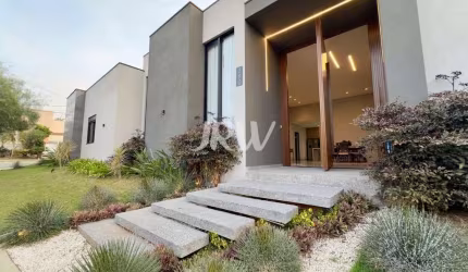 CASA A VENDA NO BAIRRO CONDOMÍNIO RESIDENCIAL HELVÉTIA PARK I