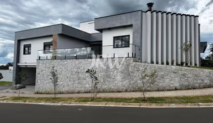 CASA A VENDA NO CONDOMÍNIO JARDIM LAGUNA NA CIDADE DE INDAIATUBA