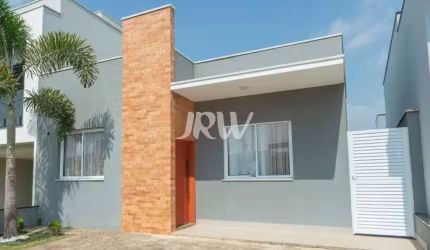 Casa Térrea no Condomínio Mantova Residence em Indaiatuba - SP  Área Terreno: 205 m² Área Construída: 100 m²  3 Quartos, sendo 1 Suíte com closet 2 Ba