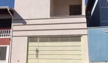 LINDA CASA NOVA TÉRREA COM GARAGEM EM BAIXO VILA RUBENS
