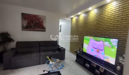 CASA A VENDA, COM 2 CASAS NO QUINTAL, REFORMADA, 2 VAGAS DE GARAGEM, CHÁCARA SANTANA, ZONA SUL, PARQUE SANTO ANTÔNIO.
