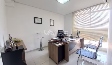 EXCELENTE SALA COMERCIAL A VENDA, 85 M² TODA REFORMADA, OPORTUNIDADE NO CENTRO DE SÃO PAULO, RUA SENADOR FEIJÓ - EDIFÍCIO SAN FERNANDO - PRAÇA DA SÉ.