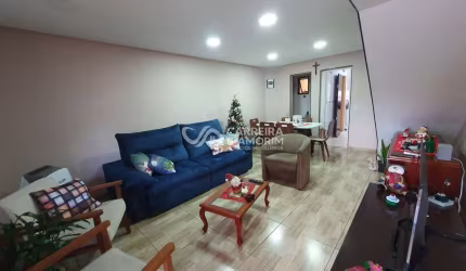 CASA A VENDA, SOBRADO 3 DORMITÓRIOS, SUÍTE, SALA 2 AMBIENTES, 4 VAGAS, QUINTAL, ENTRADA LATERAL. METRÔ CAPÃO REDONDO - PARQUE MARIA HELENA.